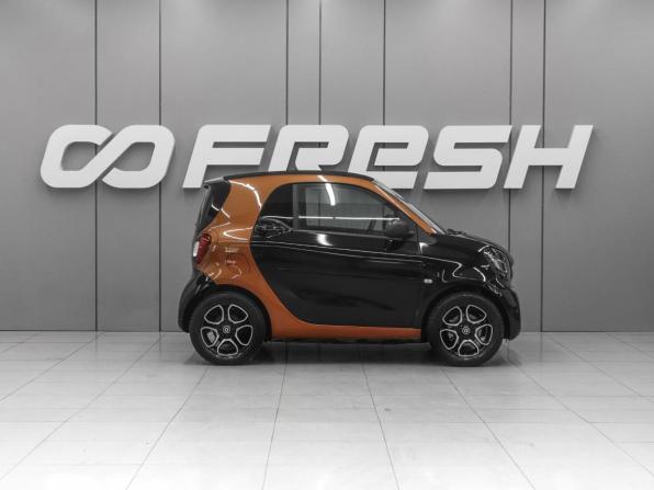 Smart Fortwo III с пробегом 2018 года, цена 770 000 рублей, 108252 км, хэтчбек, Автокод Объявления