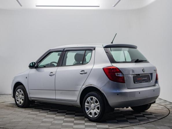 Skoda Fabia II Рестайлинг с пробегом 2011 года, цена 780 000 рублей, 82012 км, хэтчбек, Автокод Объявления