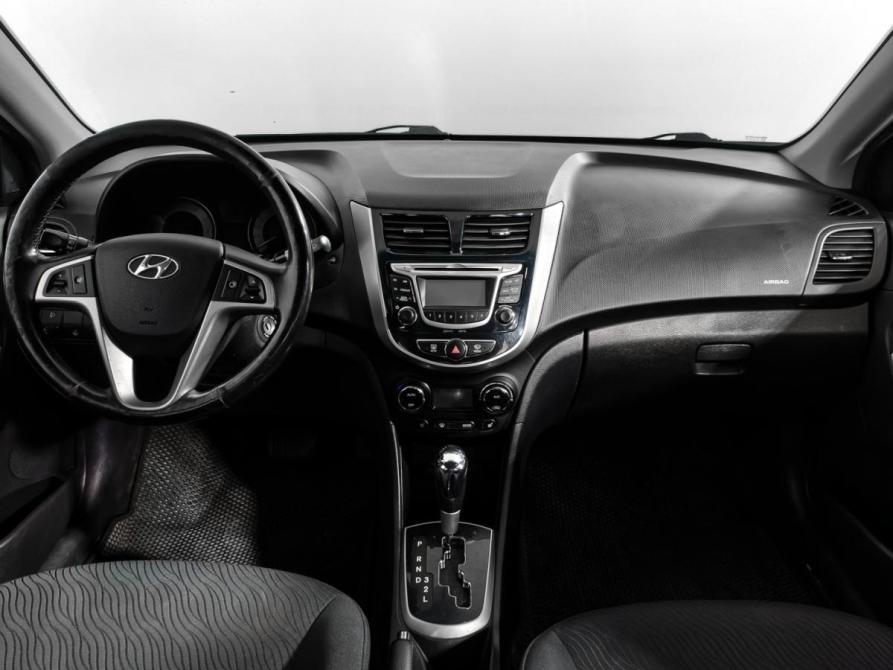 Hyundai Solaris I Санкт-Петербург  - изображение 14