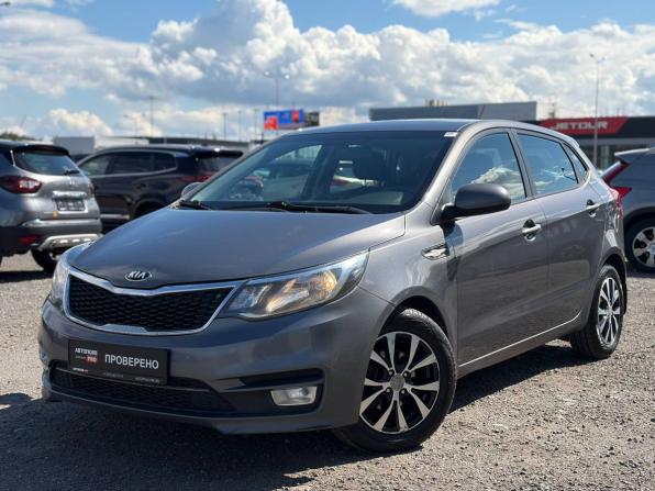 Kia Rio III Рестайлинг с пробегом 2016 года, цена 945 000 рублей, 141200 км, хэтчбек, Автокод Объявления