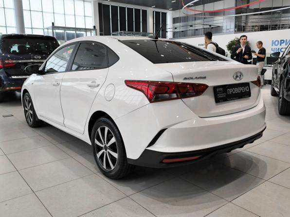 Hyundai Solaris II Рестайлинг с пробегом 2021 года, цена 995 000 рублей, 186264 км, седан, Автокод Объявления