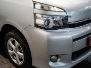 Toyota Voxy II (R70) Рестайлинг Чита  - изображение 35
