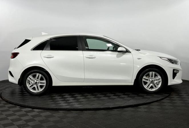 Kia Ceed III с пробегом 2020 года, цена 1 970 000 рублей, 72622 км, хэтчбек, Автокод Объявления