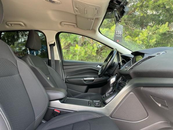 Ford Kuga II Рестайлинг с пробегом 2017 года, цена 1 485 000 рублей, 150607 км, внедорожник, Автокод Объявления