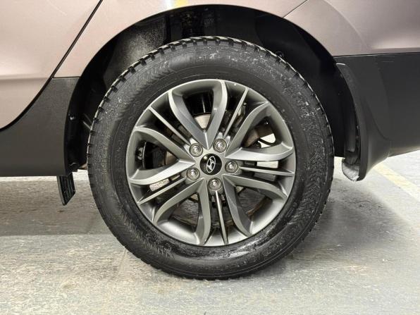Hyundai ix35 I Рестайлинг с пробегом 2015 года, цена 1 199 000 рублей, 210015 км, внедорожник, Автокод Объявления