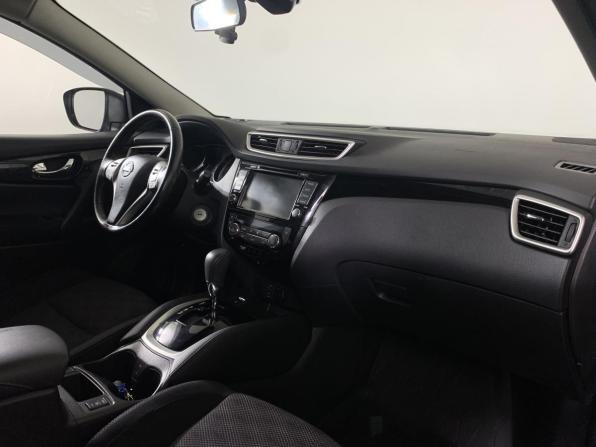 Nissan Qashqai II с пробегом 2018 года, цена 1 750 000 рублей, 65041 км, внедорожник, Автокод Объявления