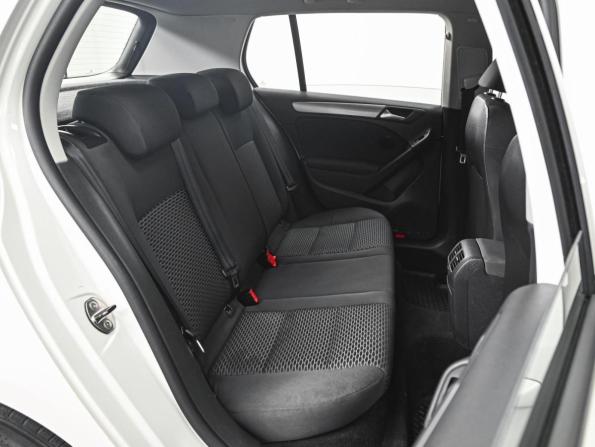 Volkswagen Golf VI с пробегом 2011 года, цена 919 000 рублей, 161341 км, хэтчбек, Автокод Объявления