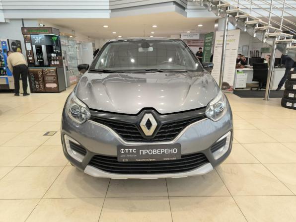 Renault Kaptur I с пробегом 2018 года, цена 1 150 000 рублей, 202100 км, внедорожник, Автокод Объявления