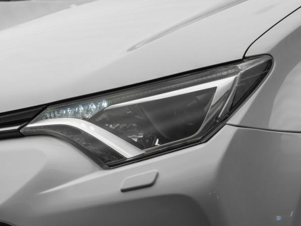 Toyota RAV4 IV (XA40) Рестайлинг с пробегом 2017 года, цена 2 280 000 рублей, 133573 км, внедорожник, Автокод Объявления