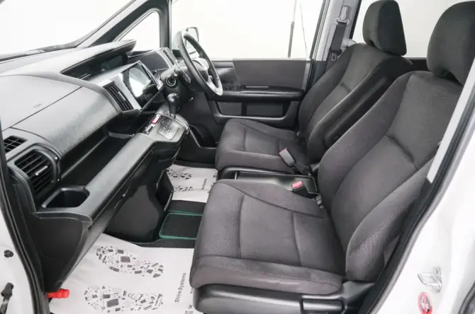 Honda Stepwgn IV Рестайлинг с пробегом 2013 года, цена 1 469 000 рублей, 260000 км, минивэн, Автокод Объявления