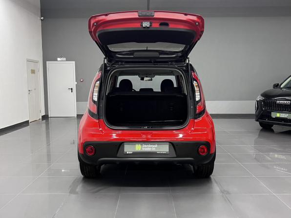 Kia Soul II Рестайлинг с пробегом 2017 года, цена 1 540 000 рублей, 136673 км, хэтчбек, Автокод Объявления