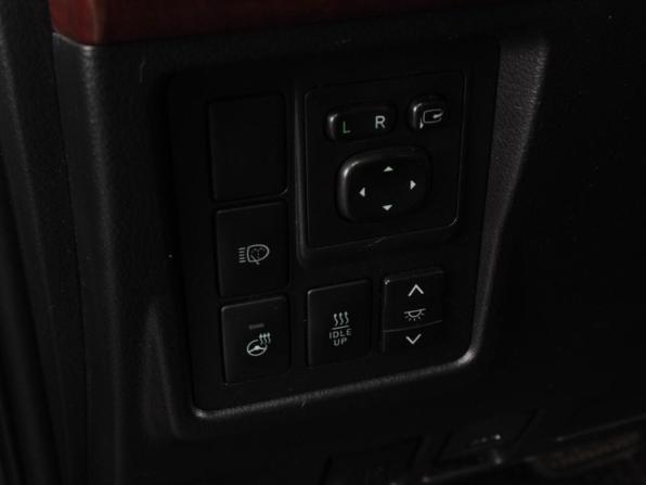 Toyota Land Cruiser Prado 150 Series Рестайлинг 1 с пробегом 2015 года, цена 4 349 000 рублей, 288005 км, внедорожник, Автокод Объявления