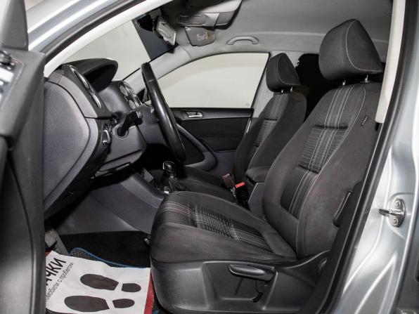 Volkswagen Tiguan I Рестайлинг с пробегом 2016 года, цена 1 415 000 рублей, 210963 км, внедорожник, Автокод Объявления