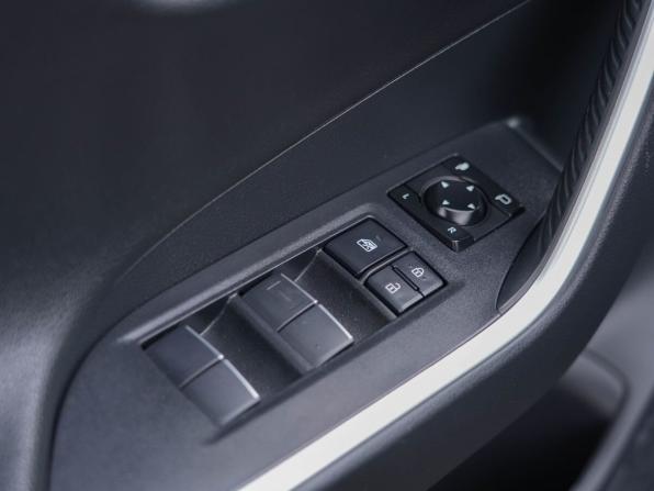 Toyota RAV4 V (XA50) с пробегом 2021 года, цена 2 950 000 рублей, 76699 км, внедорожник, Автокод Объявления