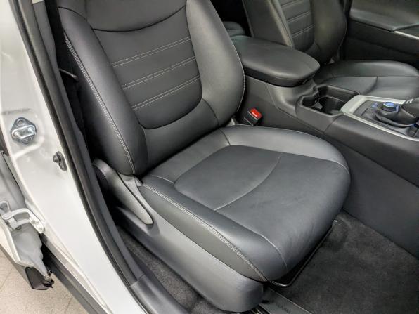 Toyota RAV4 V (XA50) с пробегом 2022 года, цена 3 890 000 рублей, 39291 км, внедорожник, Автокод Объявления