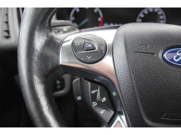 Ford Tourneo Connect II Рестайлинг с пробегом 2018 года, цена 1 700 000 рублей, 137276 км, компактвэн, Автокод Объявления