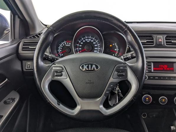 Kia Rio III Рестайлинг с пробегом 2016 года, цена 1 220 000 рублей, 132215 км, седан, Автокод Объявления
