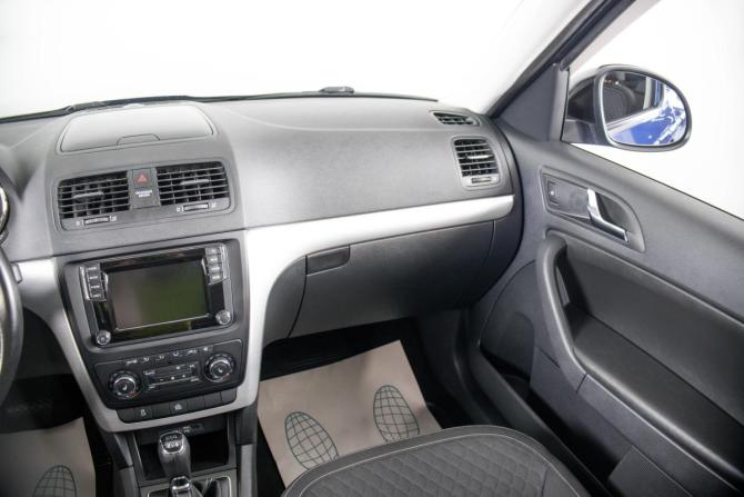 Skoda Yeti I Рестайлинг с пробегом 2016 года, цена 1 629 000 рублей, 162326 км, внедорожник, Автокод Объявления