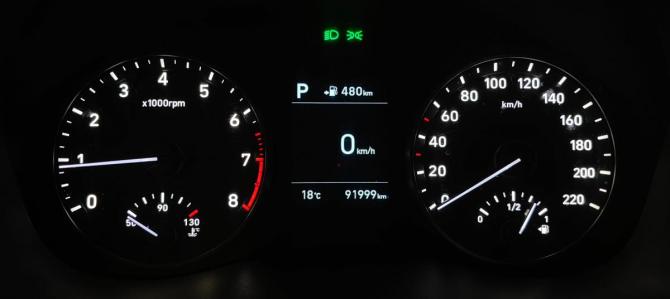 Hyundai Solaris II с пробегом 2018 года, цена 1 355 000 рублей, 91998 км, седан, Автокод Объявления
