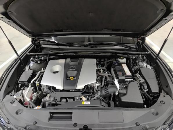 Lexus ES VII с пробегом 2019 года, цена 4 250 000 рублей, 86001 км, седан, Автокод Объявления