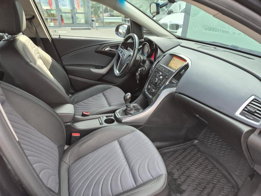 Opel Astra J Рестайлинг Екатеринбург  - изображение 7