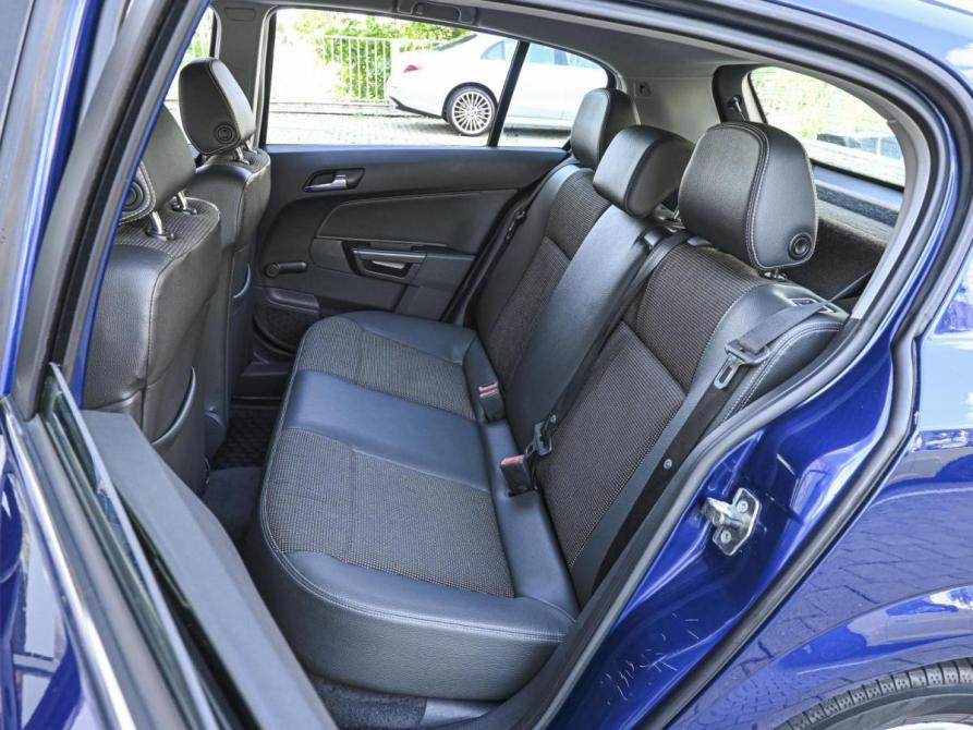 Opel Astra H Рестайлинг Ставрополь  - изображение 9
