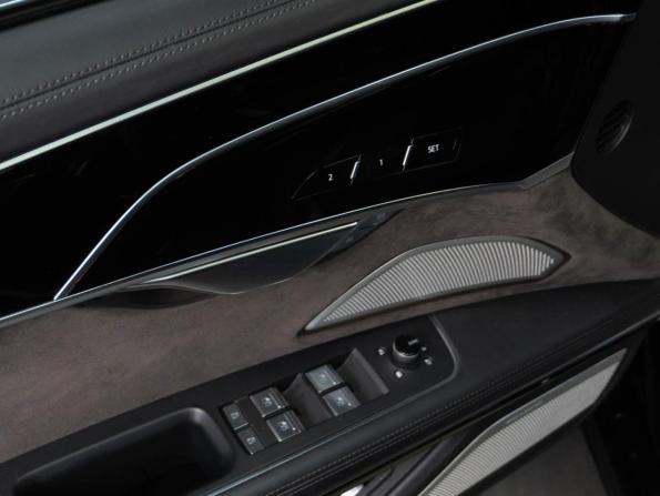 Audi A8 IV (D5) с пробегом 2019 года, цена 5 649 000 рублей, 132485 км, седан, Автокод Объявления