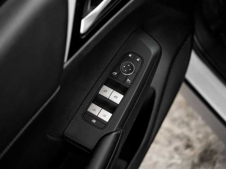 Mitsubishi Outlander IV Иркутск  - изображение 18