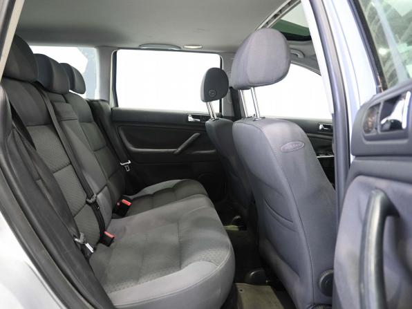Volkswagen Passat B5 Рестайлинг с пробегом 2004 года, цена 579 900 рублей, 226543 км, универсал, Автокод Объявления