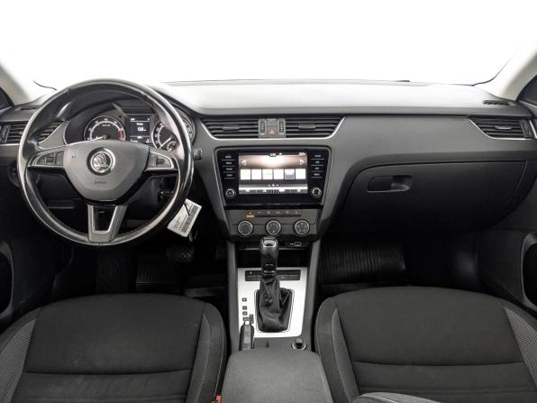 Skoda Octavia III (A7) Рестайлинг с пробегом 2020 года, цена 1 655 000 рублей, 133830 км, лифтбек, Автокод Объявления