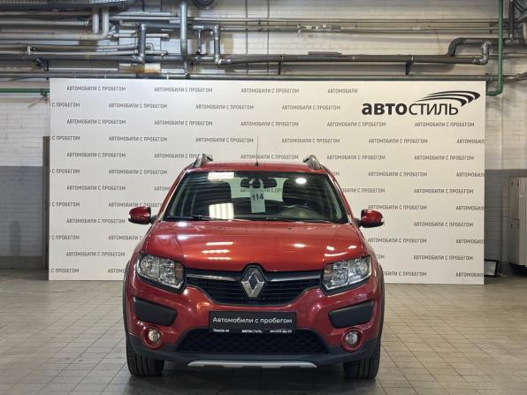 Renault Sandero II с пробегом 2018 года, цена 999 000 рублей, 181379 км, хэтчбек, Автокод Объявления