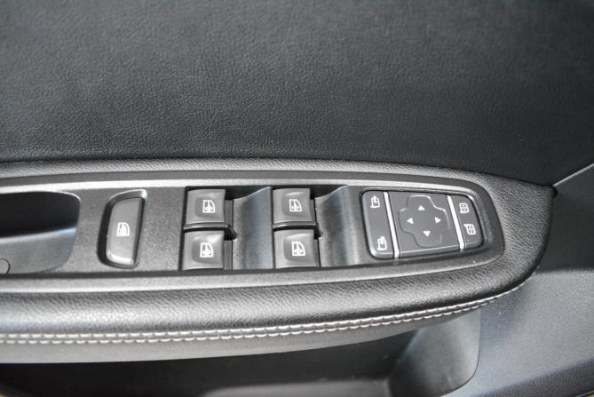 Renault Arkana I с пробегом 2019 года, цена 1 798 000 рублей, 73000 км, внедорожник, Автокод Объявления