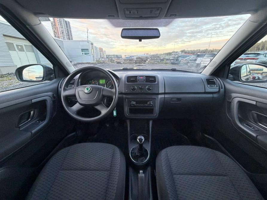 Skoda Fabia II Рестайлинг Санкт-Петербург  - изображение 9