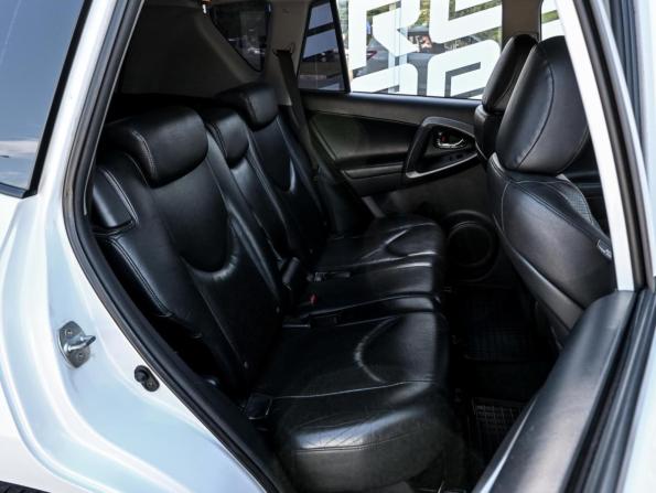 Toyota RAV4 III (XA30) Рестайлинг с пробегом 2012 года, цена 1 650 000 рублей, 116208 км, внедорожник, Автокод Объявления