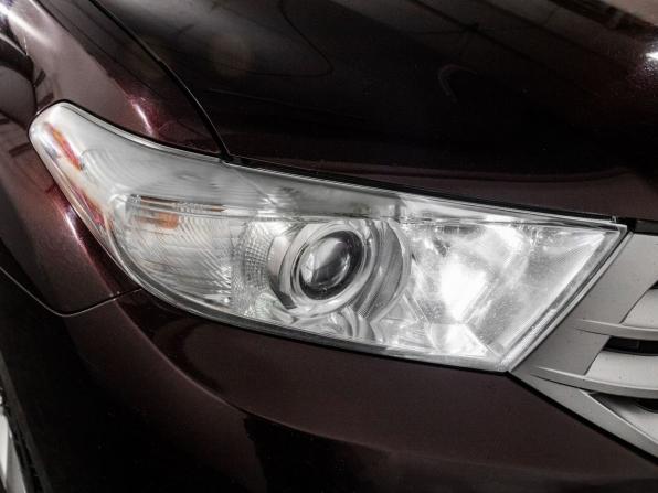 Toyota Highlander II (XU40) Рестайлинг с пробегом 2012 года, цена 2 180 000 рублей, 232420 км, внедорожник, Автокод Объявления