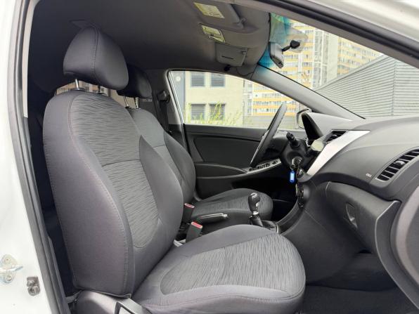 Hyundai Solaris I Рестайлинг с пробегом 2016 года, цена 825 000 рублей, 190800 км, седан, Автокод Объявления