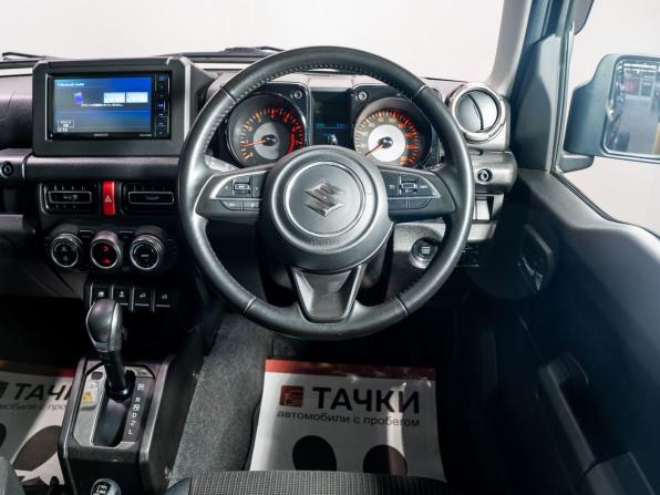 Suzuki Jimny IV с пробегом 2020 года, цена 2 510 000 рублей, 34650 км, внедорожник, Автокод Объявления