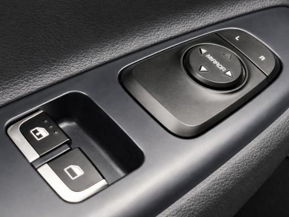 Kia Rio IV Рестайлинг с пробегом 2020 года, цена 1 367 000 рублей, 60997 км, седан, Автокод Объявления