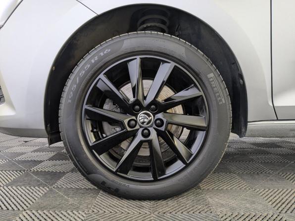 Skoda Rapid II с пробегом 2020 года, цена 1 570 000 рублей, 103175 км, лифтбек, Автокод Объявления