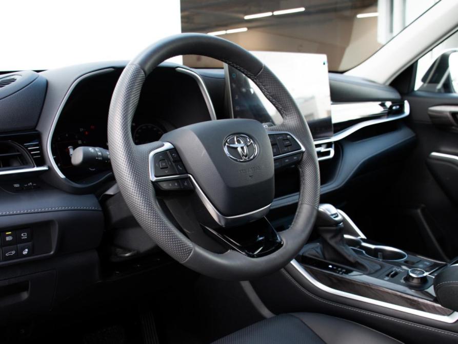 Toyota Highlander IV (XU70) Москва  - изображение 10