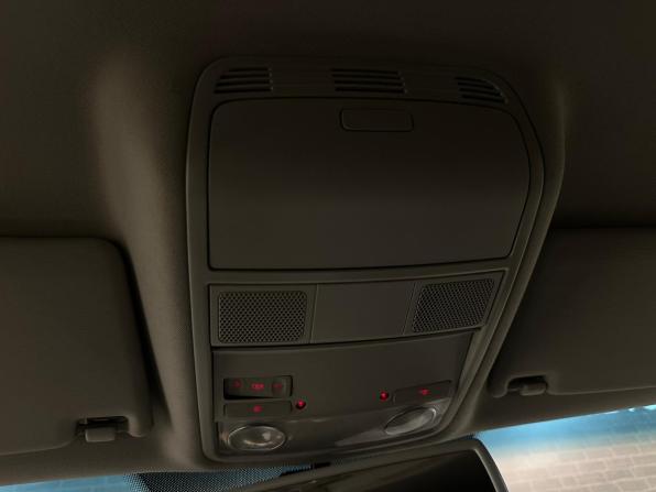 Volkswagen Passat B7 с пробегом 2011 года, цена 1 040 000 рублей, 223888 км, седан, Автокод Объявления