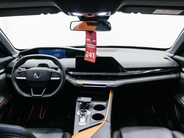 Changan UNI-V I с пробегом 2021 года, цена 2 072 000 рублей, 56455 км, лифтбек, Автокод Объявления