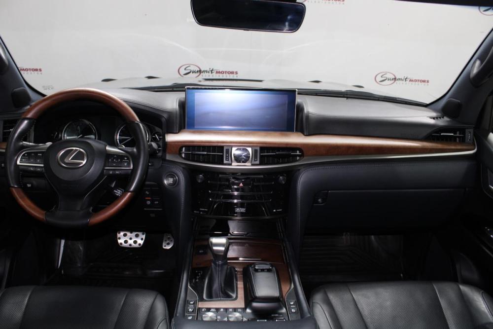 Lexus LX III Рестайлинг 2 Владивосток  - изображение 14