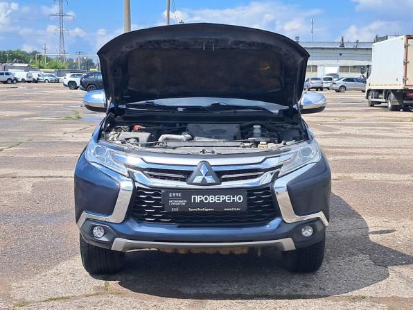 Mitsubishi Pajero Sport III с пробегом 2018 года, цена 2 490 000 рублей, 180434 км, внедорожник, Автокод Объявления