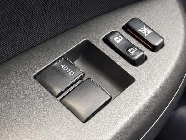 Toyota Corolla X (E140 E150) Рестайлинг с пробегом 2012 года, цена 997 000 рублей, 139276 км, седан, Автокод Объявления