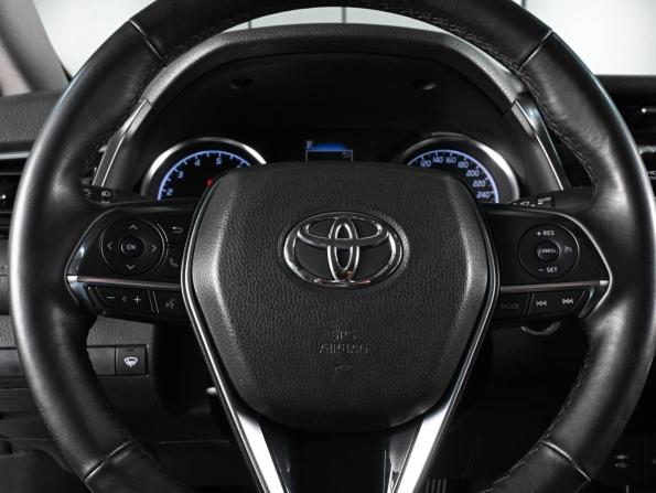 Toyota Camry VIII (XV70) с пробегом 2019 года, цена 1 840 000 рублей, 142678 км, седан, Автокод Объявления