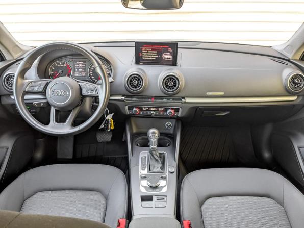 Audi A3 III (8V) Рестайлинг с пробегом 2019 года, цена 2 375 000 рублей, 38129 км, седан, Автокод Объявления