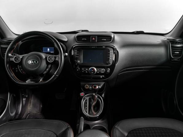 Kia Soul II Рестайлинг с пробегом 2017 года, цена 1 690 000 рублей, 109217 км, хэтчбек, Автокод Объявления
