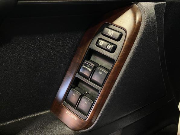 Toyota Land Cruiser Prado 150 Series Рестайлинг 1 с пробегом 2015 года, цена 3 700 000 рублей, 230118 км, внедорожник, Автокод Объявления