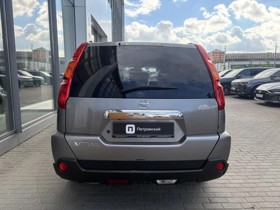 Nissan X-Trail II Москва  - изображение 7